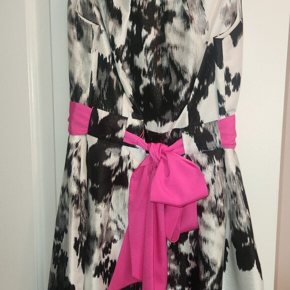 EUC -Jessica Howard Women's Floral Black & White/Pink Bow Belted Dress-Size 12 - Picture 3 of 11